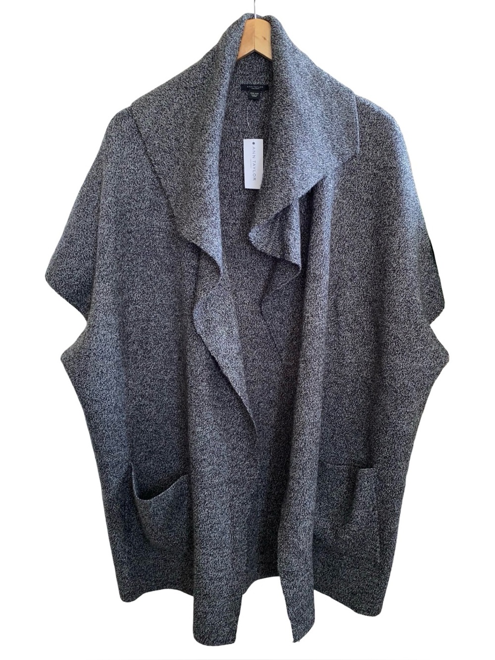 Ann Taylor Factory women’s grey marled open-front knit cardigan